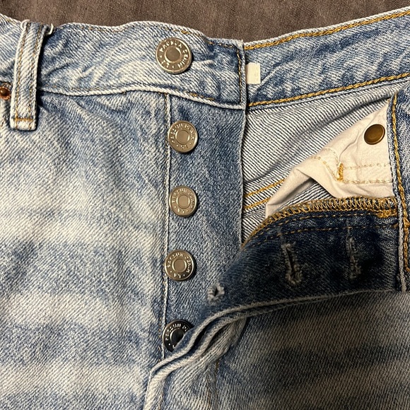Pacsun Light Wash High Rise Denim Shorts - Picture 3 of 5